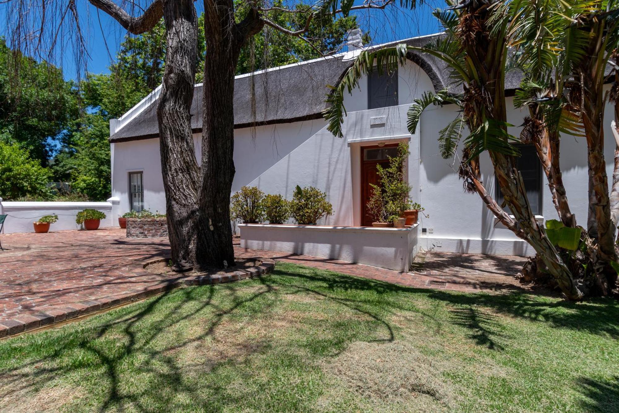 Mont Angelis Aparthotel Stellenbosch Exterior photo